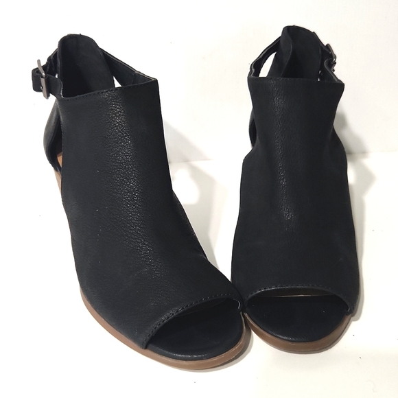 NEW Lucky Brand Barimo Black Leather Wood Block Open Toe Heels Women's 9 - Picture 12 of 13